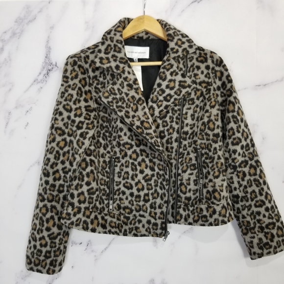 Cupcakes and Cashmere Margaux Leopard Moto Jacket - Picture 6 of 11